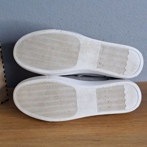 Steve Madden Women 9.5 Caliber Wedge Ankle Sneaker Gray Bootie Leather - Picture 6 of 11